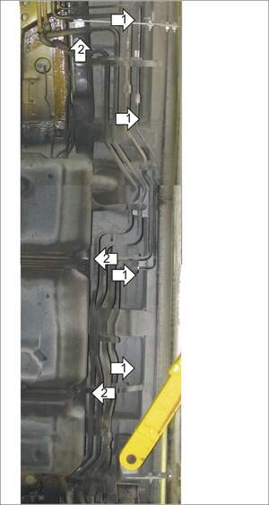 Усиленная защита трубок кондиционера (2 мм, сталь) для Mercedes Vito 2009-2014, Mercedes Viano 2009-2014