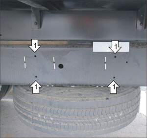 Защита MOTODOR ящика для инструмента Isuzu  FVR34 2013-2017 шасси