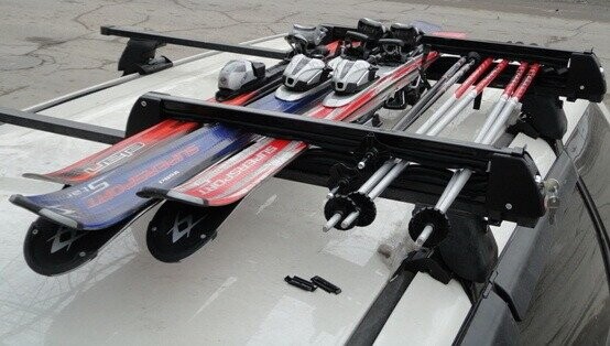 Крепление AMOS для 5-и пар лыж/4-х сноубордов на багажник на крышу авто, для всех типов поперечин, черный Крепление AMOS для 5-и пар лыж/4-х сноубордов на багажник на крышу авто, для всех типов поперечин, черный
