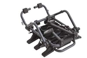 Крепление велосипеда на заднюю дверь PERUZZO Pure Instinct для 3-х велосипедов, сталь/труба d30мм, цвет антрацит