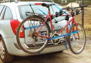 Крепление велосипеда на заднюю дверь AMOS WEEKEND для 3-х велосипедов