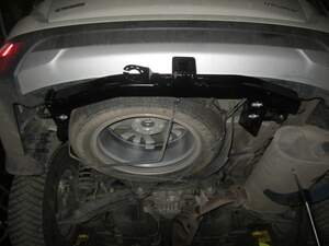 Фаркоп Mitsubishi Outlander 2014-2022 съемное крепление шара под американский квадрат