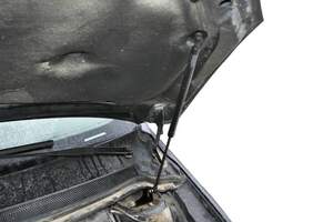 Упоры капота «Автоупор» для Ford Focus II 2005-2008