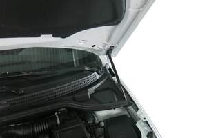 Упоры капота «Автоупор» для Lada Vesta 2015- Упоры капота «Автоупор» для Lada Vesta 2015-