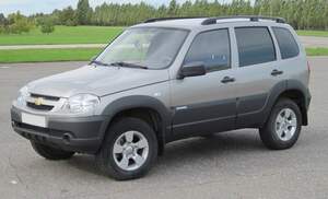 Рейлинги «APS» продольные алюминиевые для CHEVROLET NIVA (2002-2020)/TRAVEL (2020-н.в.) серые матовые