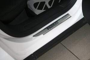 Накладки на пороги из нержавеющей стали VW PASSAT B6 2005- "СОЮЗ-96"