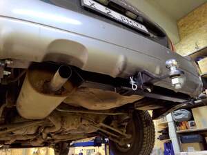 Фаркоп Subaru Forester 1997-2008 съемное крепление шара под американский квадрат