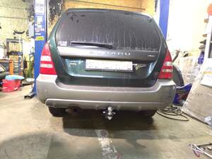 Фаркоп Subaru Forester 1997-2008 съемное крепление шара под американский квадрат