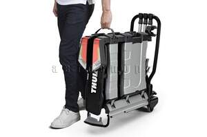 Полностью складываемая велоплатформа EasyFold XT 3 для перевозки до 3-х тяжелых (в т.ч. электро) велосипедов на фаркопе с функцией наклона Thule 13 pin Полностью складываемая велоплатформа EasyFold XT 3 для перевозки до 3-х тяжелых (в т.ч. электро) велосипедов на фаркопе с функцией наклона Thule 13 pin