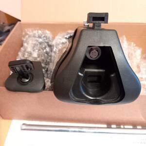 Комплект опор DELTA PARTNER крепление за рейлинги Комплект опор DELTA PARTNER крепление за рейлинги