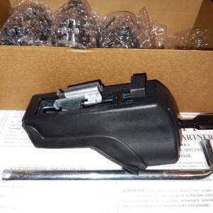 Комплект опор DELTA PARTNER крепление за рейлинги Комплект опор DELTA PARTNER крепление за рейлинги