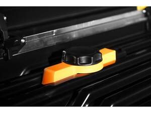 Бокс MAGNUM 300 черный карбон 300L с двустор. откр. (125 х 78 х 42 см)