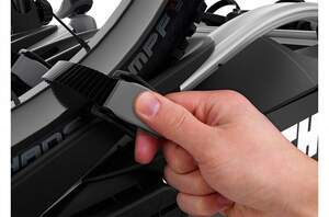 Велоплатформа Velo Compact 926 для перевозки до 3-х (4-х при покупке адаптера) велосипедов с функцией наклона Thule 13 pin