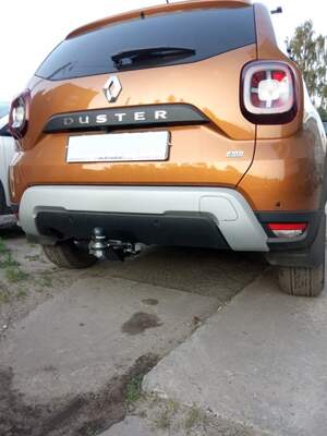 Фаркоп на Renault Duster 2 2021- съемное крепление шара под американский квадрат
