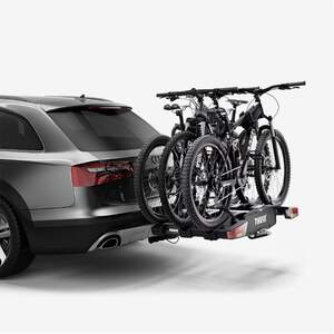 Полностью складываемая велоплатформа EasyFold XT 3 Black для перевозки до 3-х тяжелых (в т.ч. электро) велосипедов на фаркопе с функцией наклона Thule 13 p Полностью складываемая велоплатформа EasyFold XT 3 Black для перевозки до 3-х тяжелых (в т.ч. электро) велосипедов на фаркопе с функцией наклона Thule 13 p