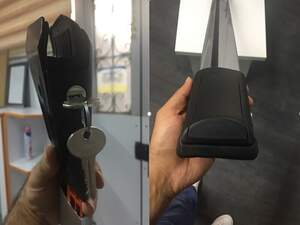 (c) Багажные поперечины SHARK длиной 113см на рейлинги, серебристые (c) Багажные поперечины SHARK длиной 113см на рейлинги, серебристые