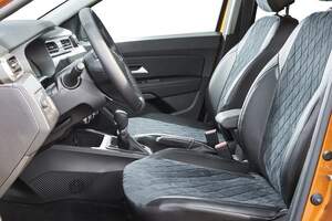 Комплект чехлов из алькантары на Chevrolet AVEO II 2011-