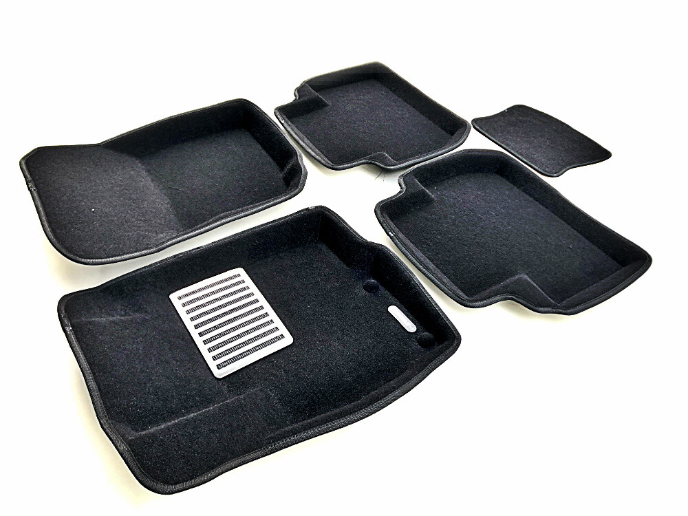 Коврики в салон текстильные Euromat 3D lux MITSUBISHI Outlander XL (2005-2012), черные (5 шт.) Коврики в салон текстильные Euromat 3D lux MITSUBISHI Outlander XL (2005-2012), черные (5 шт.)