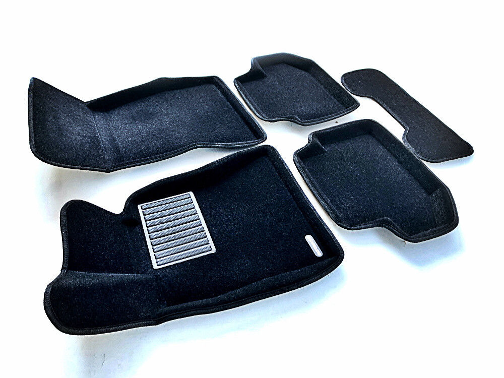 Коврики в салон текстильные Euromat 3D Business BMW 5 (F10) (2014-2017), черные (5 шт.) Коврики в салон текстильные Euromat 3D Business BMW 5 (F10) (2014-2017), черные (5 шт.)