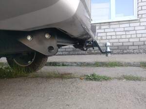 Быстросъемный фаркоп «Бизон»  Mitsubishi VI L200  квадрат 50х50