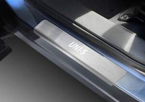 Накладки на пороги Rival для Changan UNI-S 2024-н.в., рынок РФ, нерж. сталь, с надписью, 4 шт. Накладки на пороги Rival для Changan UNI-S 2024-н.в., рынок РФ, нерж. сталь, с надписью, 4 шт.