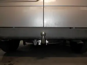 Быстросъёмный фаркоп Galia F100C для Ford Transit и Tourneo