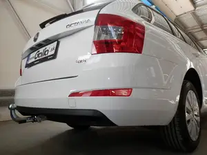 Быстросъёмный фаркоп Galia S105C для Skoda Octavia