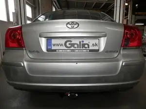 Фаркоп Galia T066A для Toyota Avensis