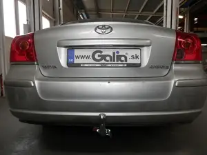 Фаркоп Galia T066A для Toyota Avensis
