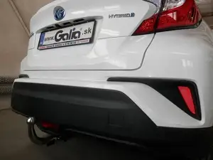 Фаркоп Galia T073A для Toyota C-HR и Corolla
