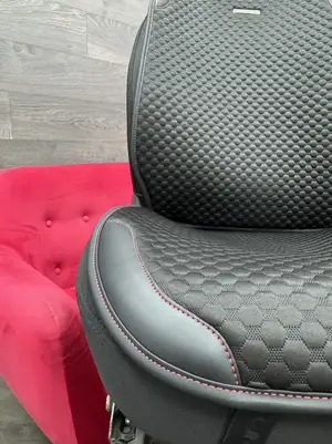 Комплект Накидок 2D «SLEEK PLUS» черный/черный/красный