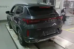 Быстросъемный фаркоп PT Group на EXEED LX 2021- / CHERY Tiggo 7 Pro 2021- / CHERY Tiggo 7 Pro Max 2022- /Xcite X-Cross 7 2024-- квадрат 50х50
