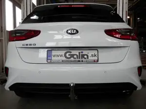 Быстросъёмный фаркоп Galia K048C для Kia Ceed