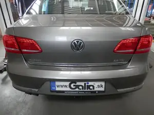 Быстросъёмный фаркоп Galia V071C для Volkswagen Passat B6 и Passat B7
