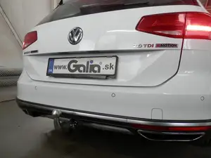 Фаркоп Galia V081A для Volkswagen Passat B8 и Skoda Superb