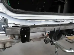 Быстросъёмный фаркоп Galia R107C для Land Rover Discovery Sport 5-местная