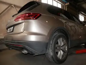 Быстросъёмный фаркоп Galia V092C для Volkswagen Touareg и Porsche Cayenne