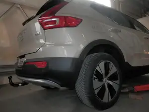 Быстросъёмный вертикальный фаркоп Galia V094V для Volvo XC40 и C40