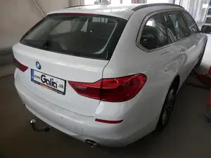Быстросъёмный вертикальный фаркоп Galia B024V для BMW 5-Series