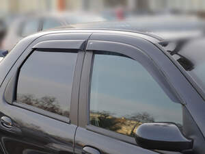 Дефлекторы окон накладные MAZDA 2 (2007-) «CT КОБРА Тюнинг»