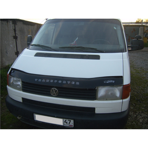 Дефлектор для капота (отбойник) VW T4 (1990-1998) «VIP-TUNING» прямые фары Дефлектор для капота (отбойник) VW T4 (1990-1998) «VIP-TUNING» прямые фары